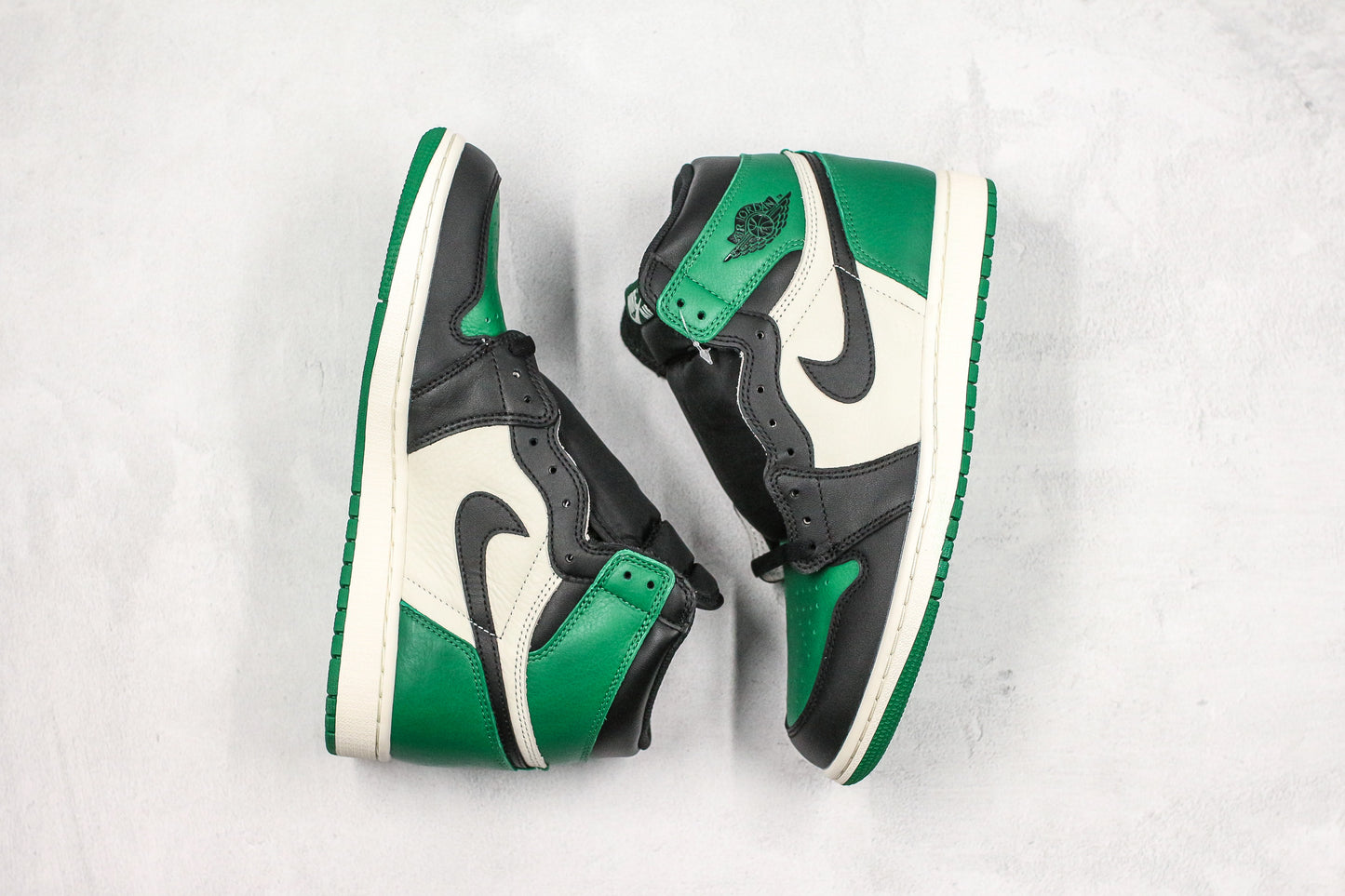 Air Jordan 1 Retro High OG “Pine Green