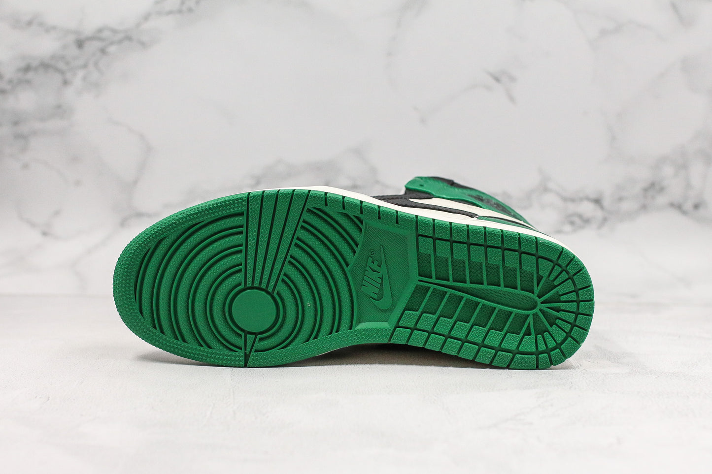 Air Jordan 1 Retro High OG “Pine Green