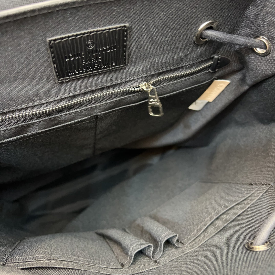 Louis Vuitton Christopher MM BackPack