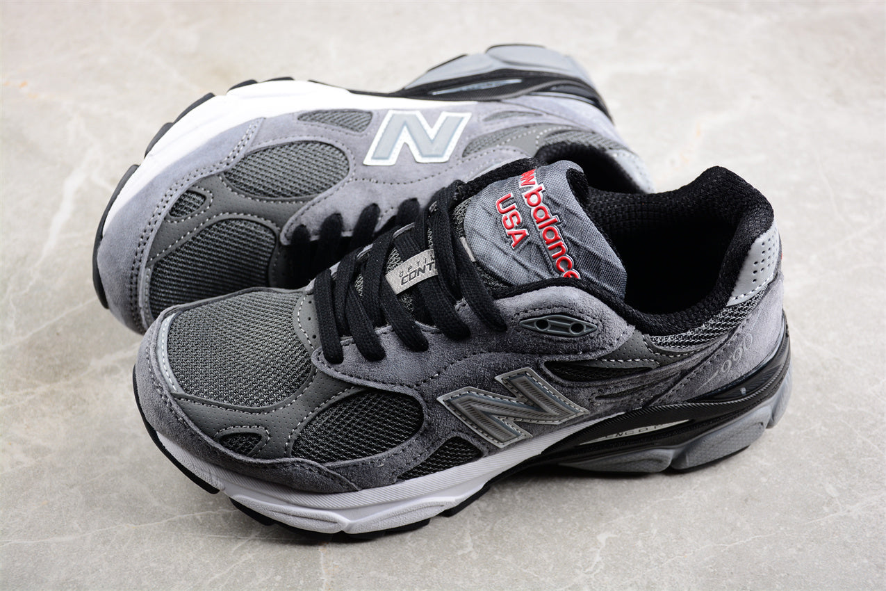 New Balance 990 V3
